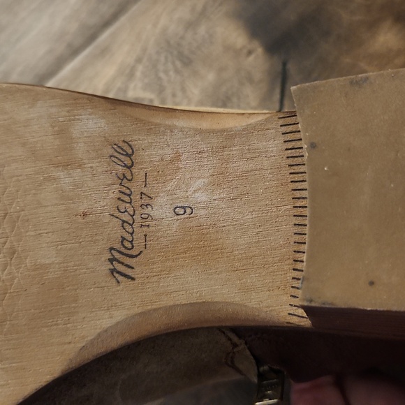 Madewell Suede and Leather Zipper Booties - Picture 2 of 4